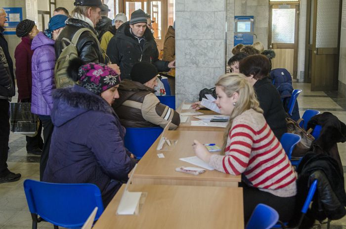 Вакансии центра занятости владивосток. Центр занятости населения Севастополь. Центр занятости Тарко Сале вакансии. Вакансии центра занятости Кирс. Севастополь работа для инвалидов 3 группы.